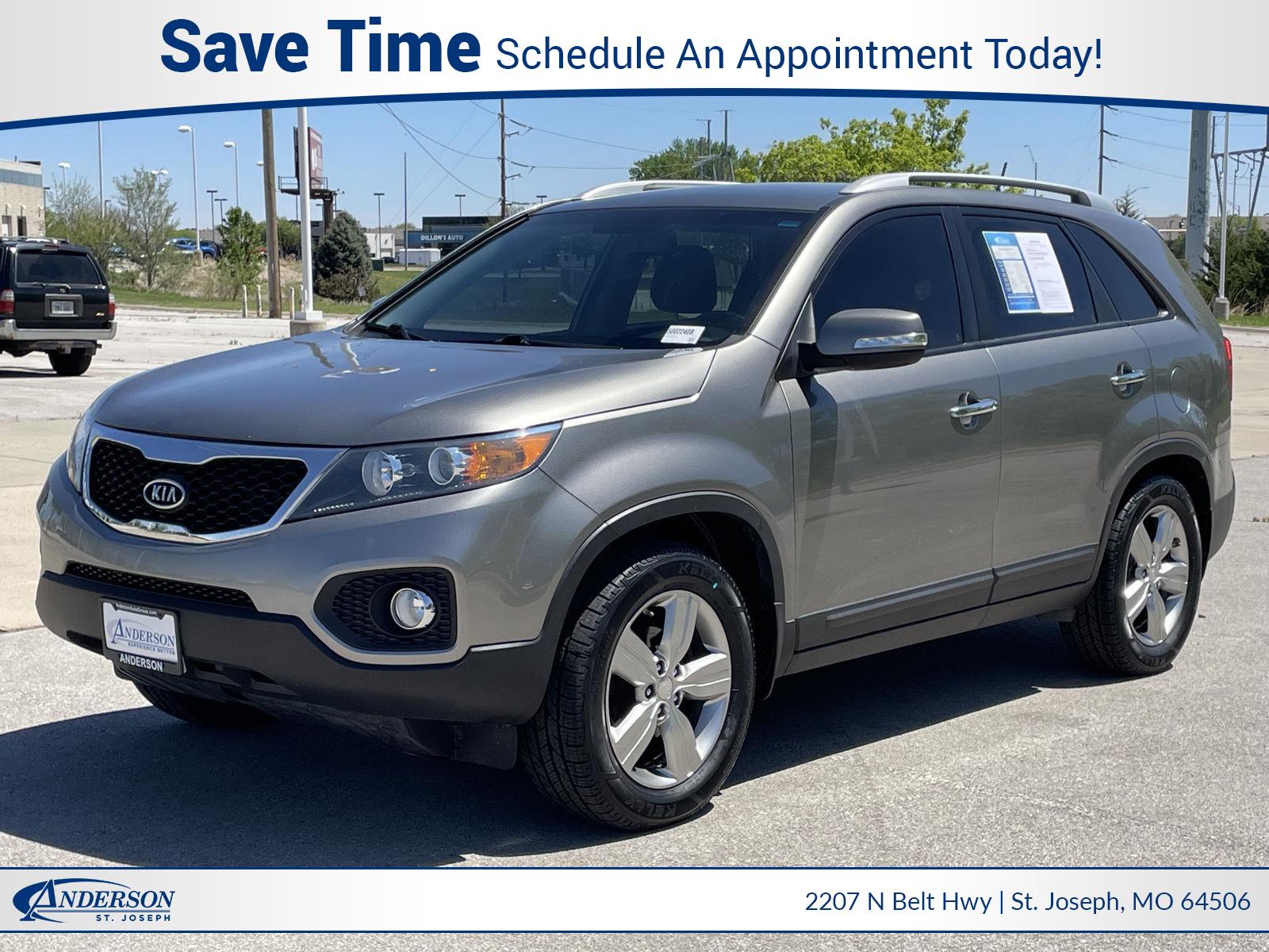 Used 2013 Kia Sorento EX 2WD  for sale in St Joseph MO