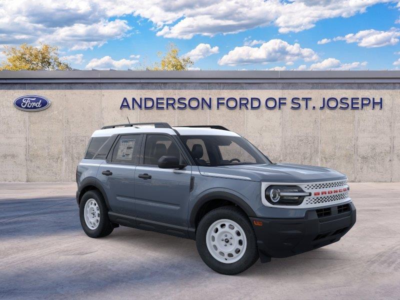 Vehicle photo 7