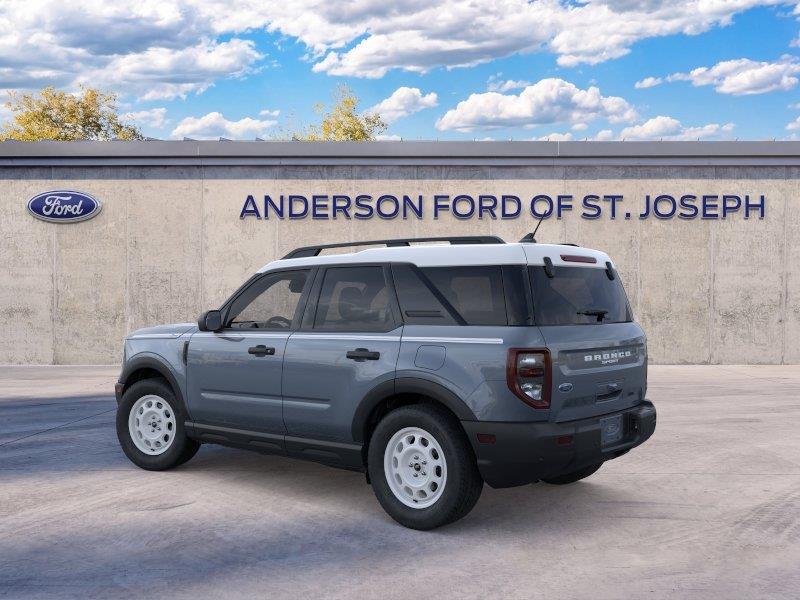 Vehicle photo 4