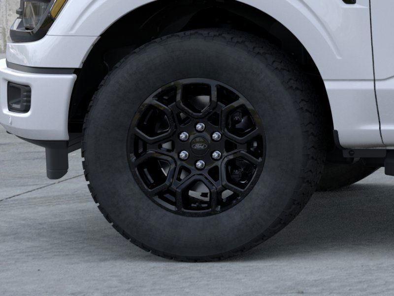 New 2025 Ford F-150 XLT Crew Cab Truck for sale in St. Joseph MO