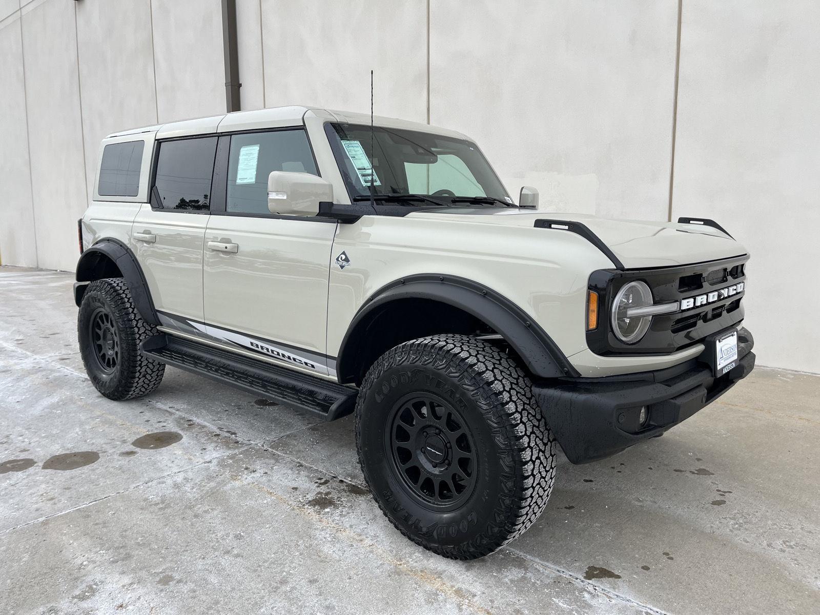 New 2025 Ford Bronco for sale in St. Joseph MO