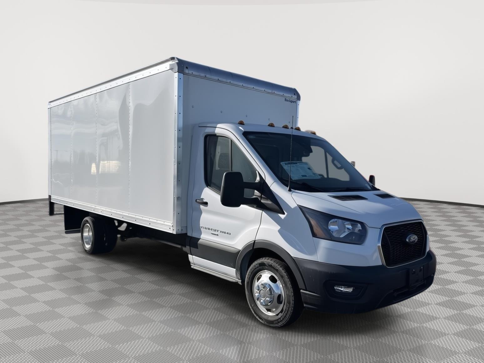 New 2025 Ford Transit Cutaway for sale in St. Joseph MO