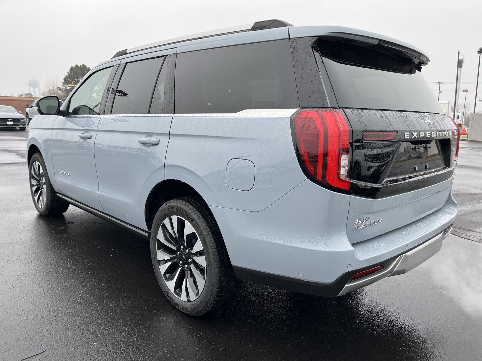 New 2025 Ford Expedition for sale in St. Joseph MO