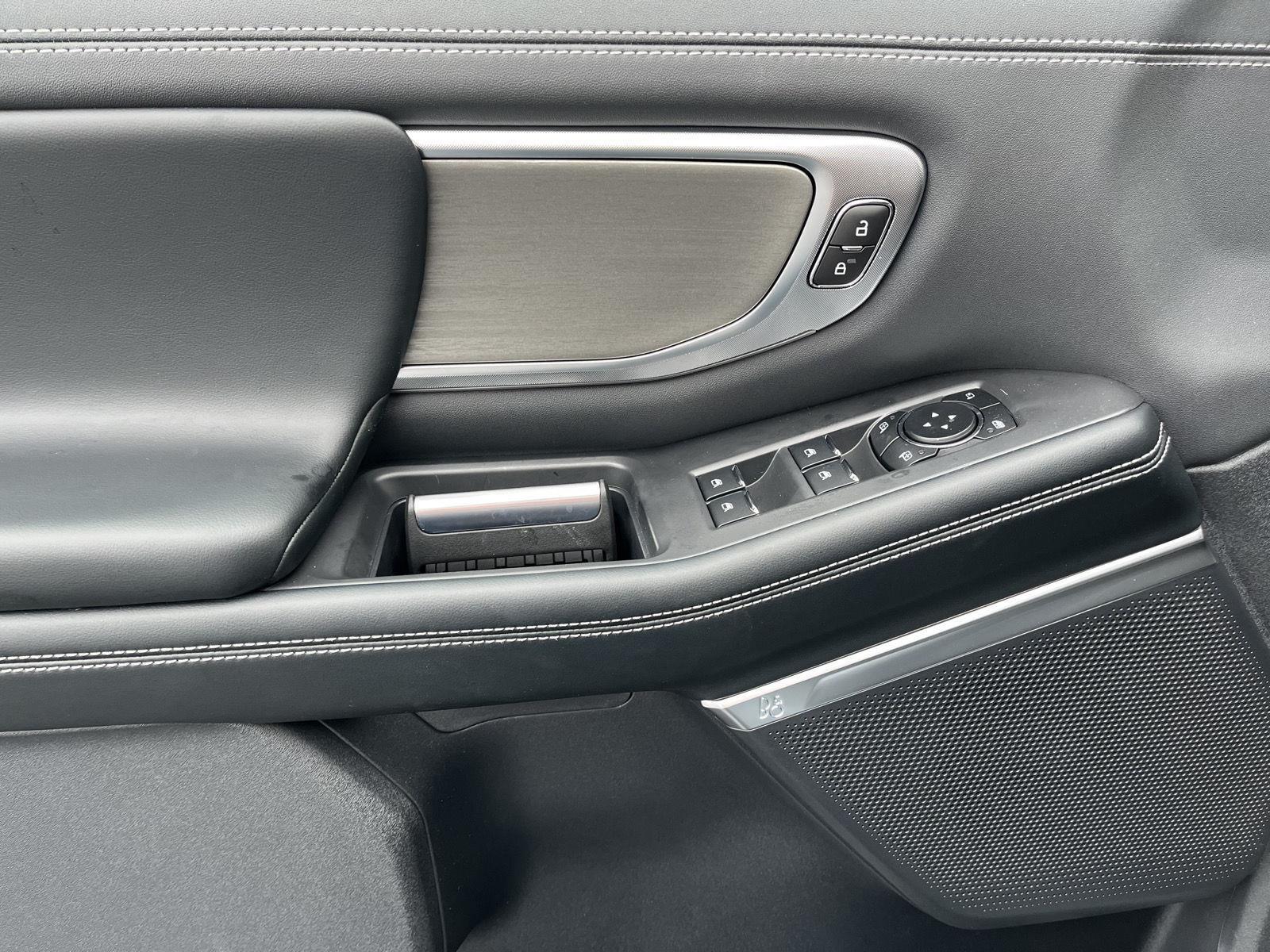 New 2025 Ford Expedition for sale in St. Joseph MO