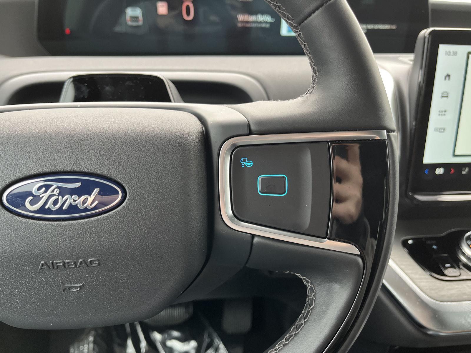 New 2025 Ford Expedition for sale in St. Joseph MO