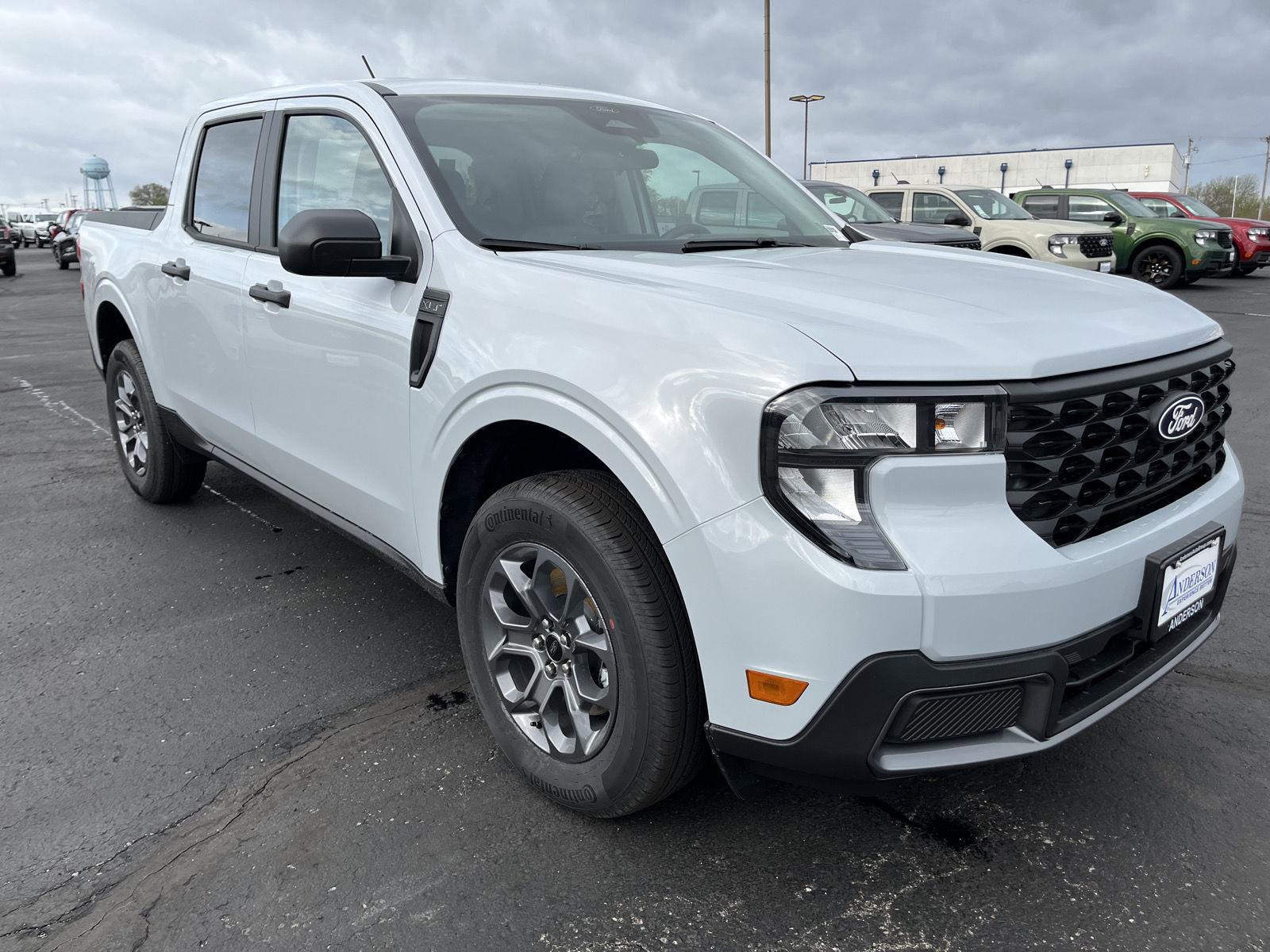 New 2026 Ford Maverick for sale in St. Joseph MO