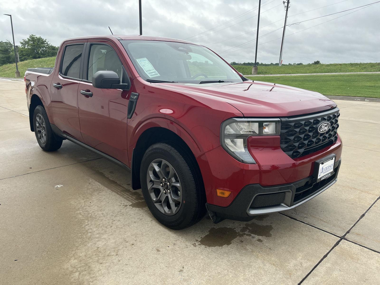 New 2025 Ford Maverick for sale in St. Joseph MO