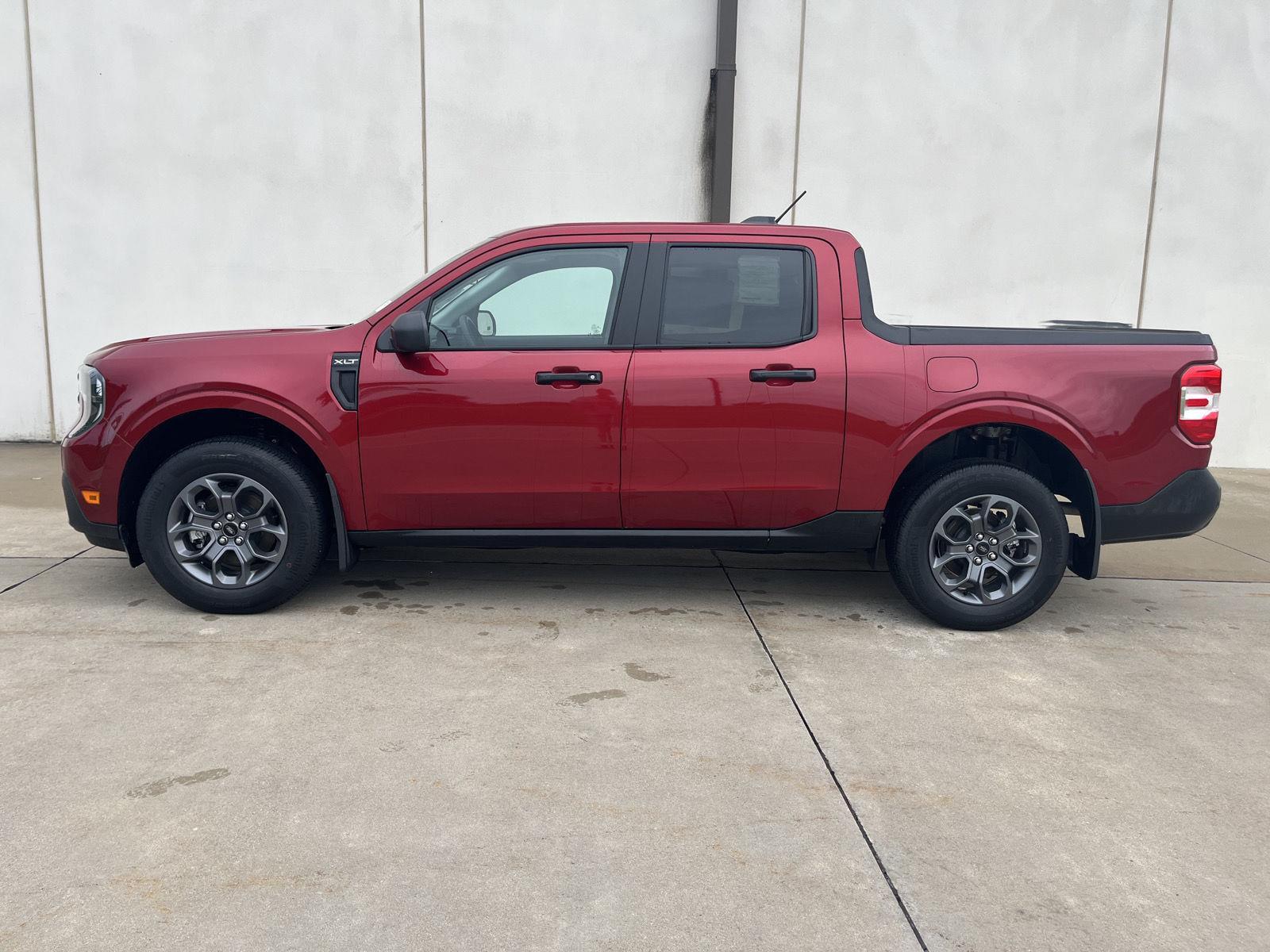 New 2025 Ford Maverick for sale in St. Joseph MO