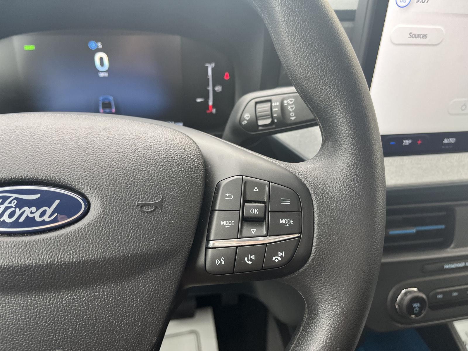 New 2025 Ford Maverick for sale in St. Joseph MO