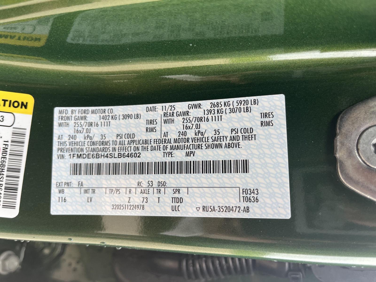 Vehicle photo 27