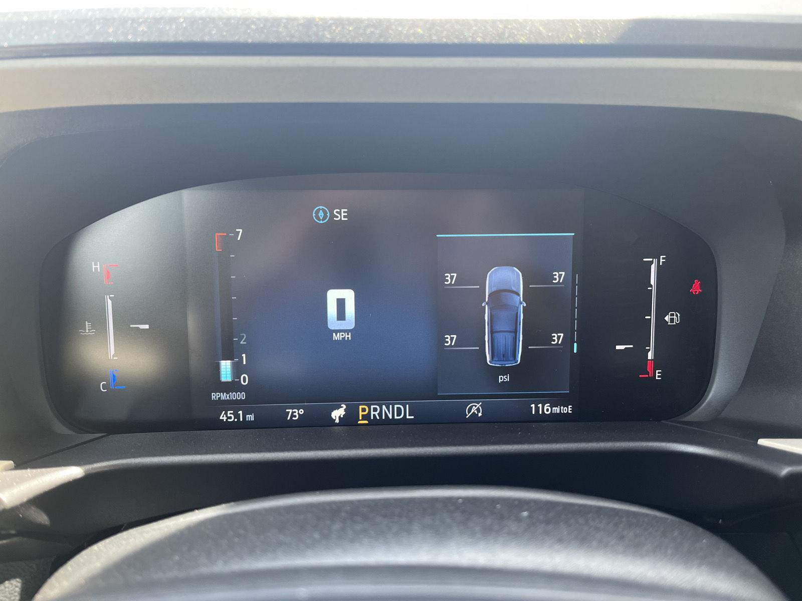 Vehicle photo 18