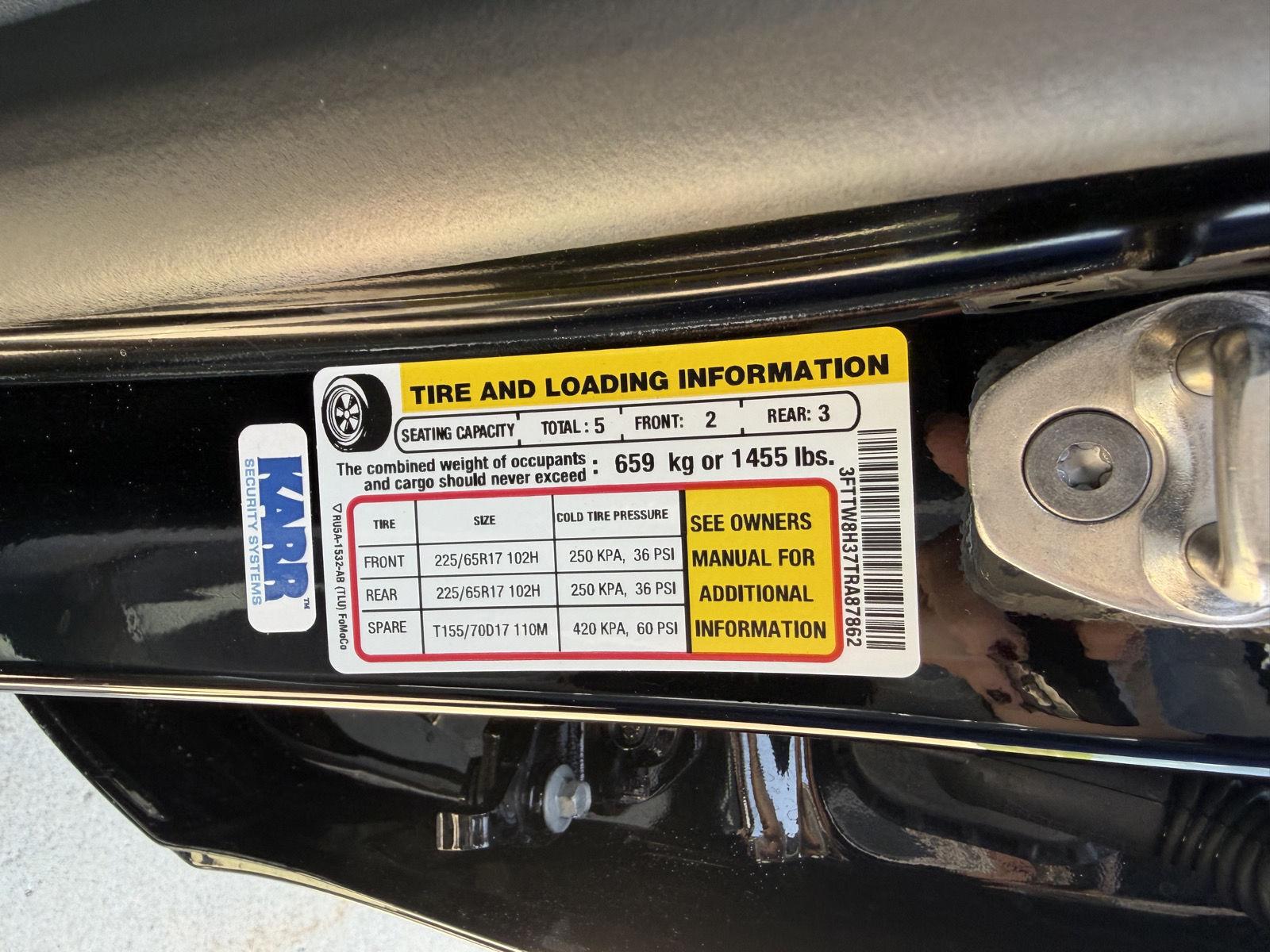 Vehicle photo 31