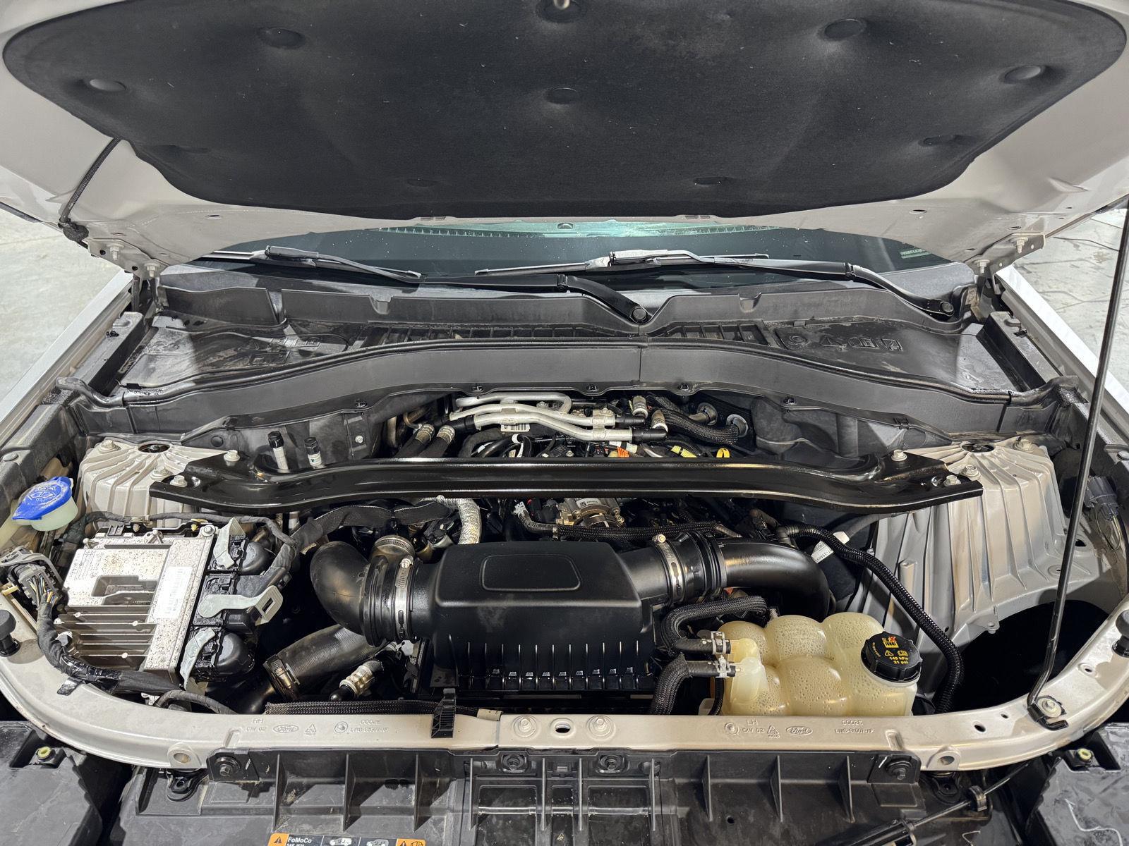 Vehicle photo 39