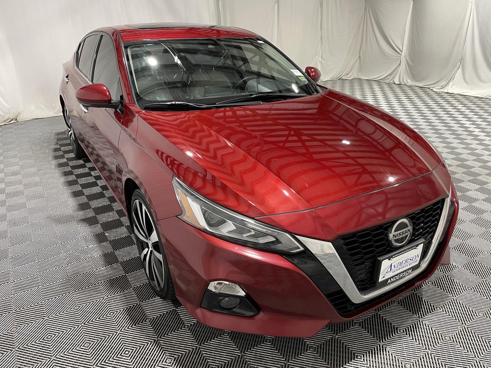 Used 2019 Nissan Altima 2.5 Platinum Sedan for sale in St Joseph MO