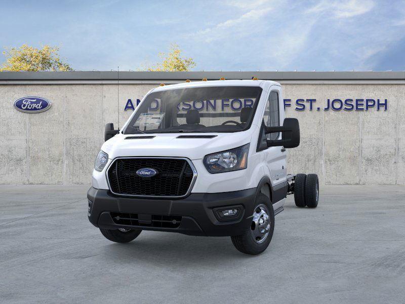New 2025 Ford Transit Cutaway for sale in St. Joseph MO