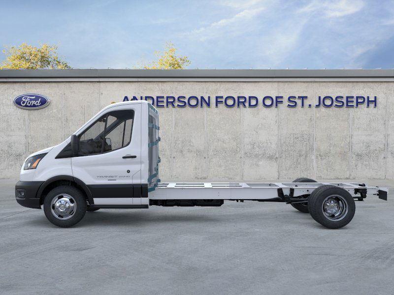 New 2025 Ford Transit Cutaway for sale in St. Joseph MO