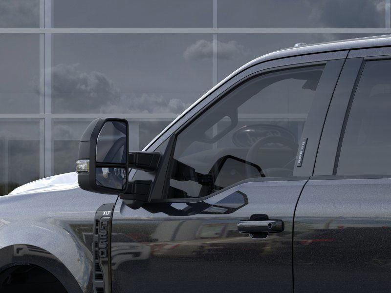 2026 Ford F-250 XLT photo 3