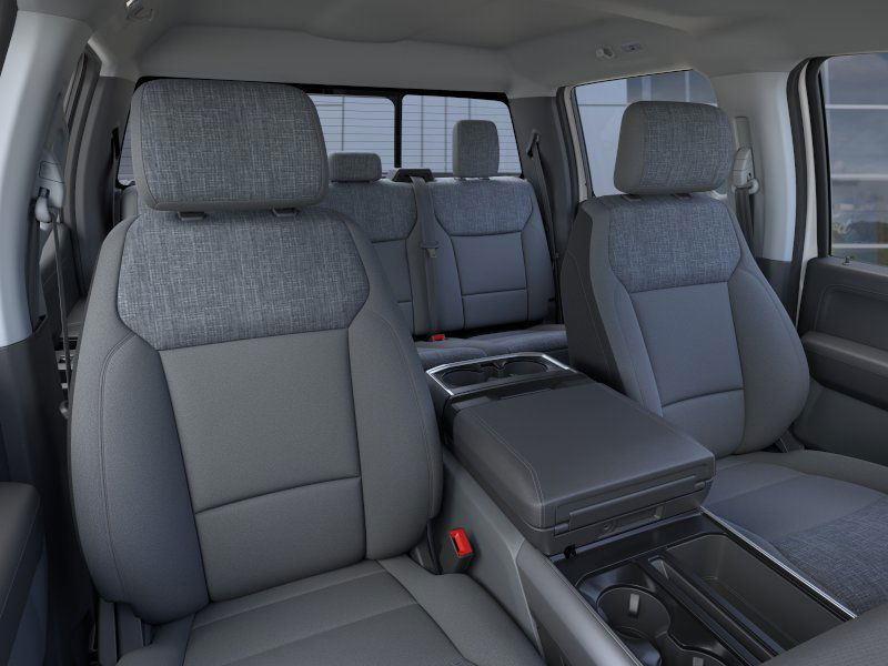 2025 Ford F-150 XLT photo 9