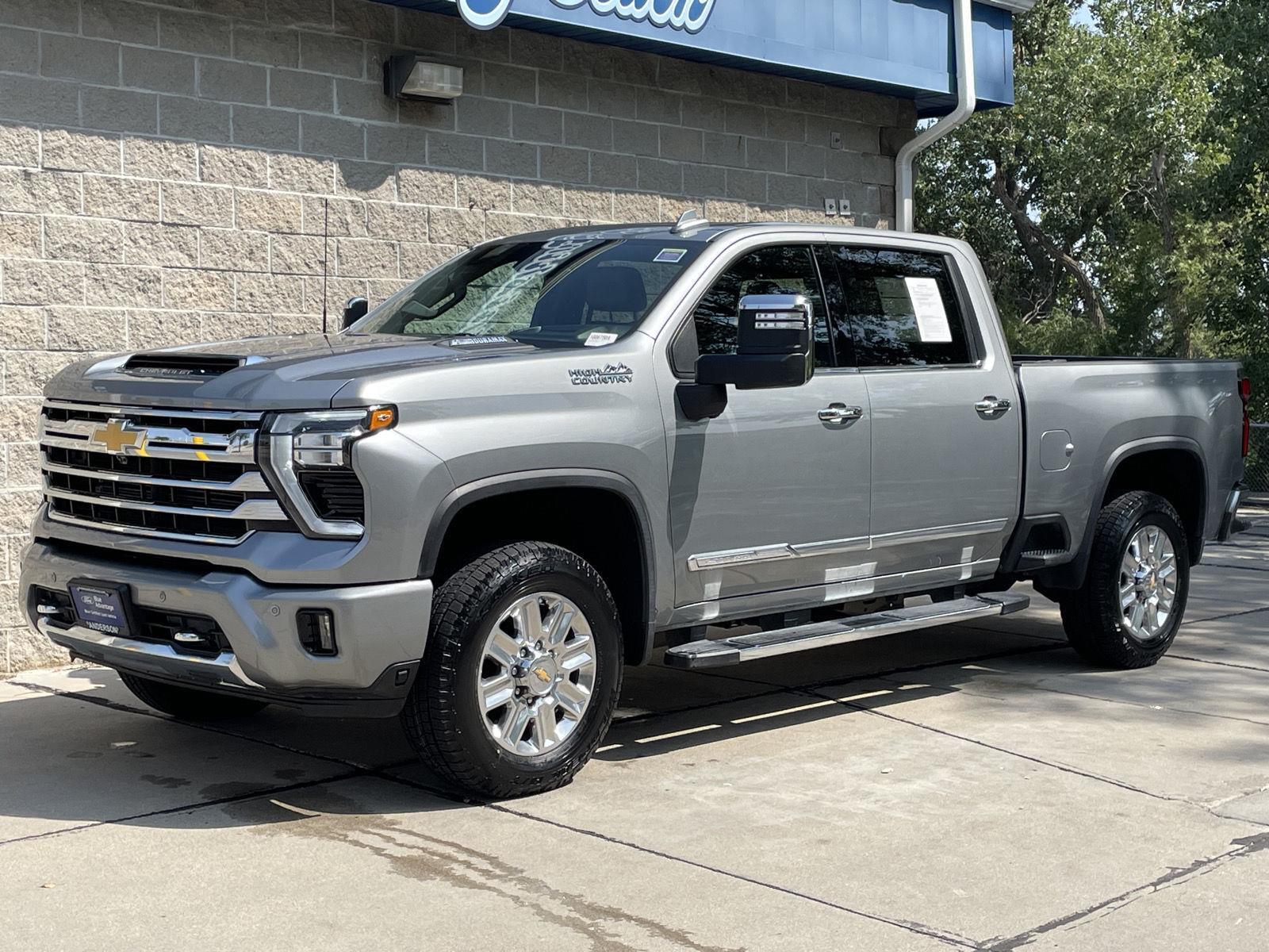 Used 2024 Chevrolet Silverado 2500HD High Country Crew Cab Truck for sale in St. Joseph MO