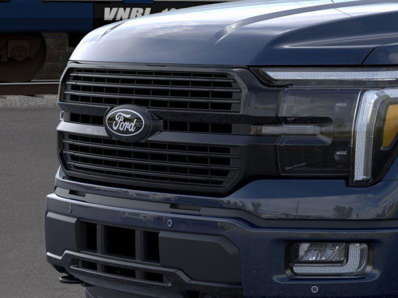 2025 Ford F-150 Platinum photo 12