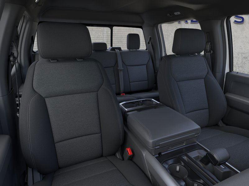 New 2025 Ford F-150 XLT Crew Cab Truck for sale in St. Joseph MO