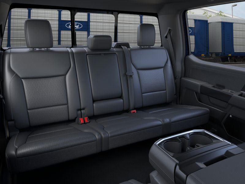 2025 Ford F-150 Lariat photo 3