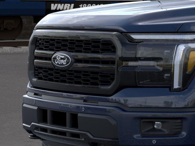 2025 Ford F-150 Lariat photo 9