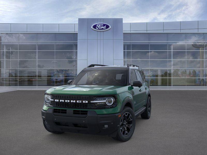 2025 Ford Bronco Sport Outer Banks photo 2