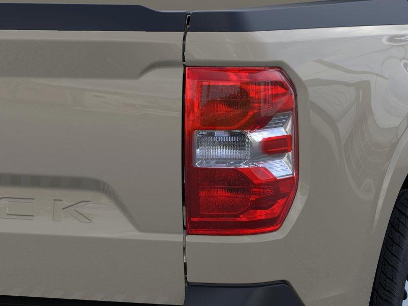 2025 Ford Maverick XL photo 9