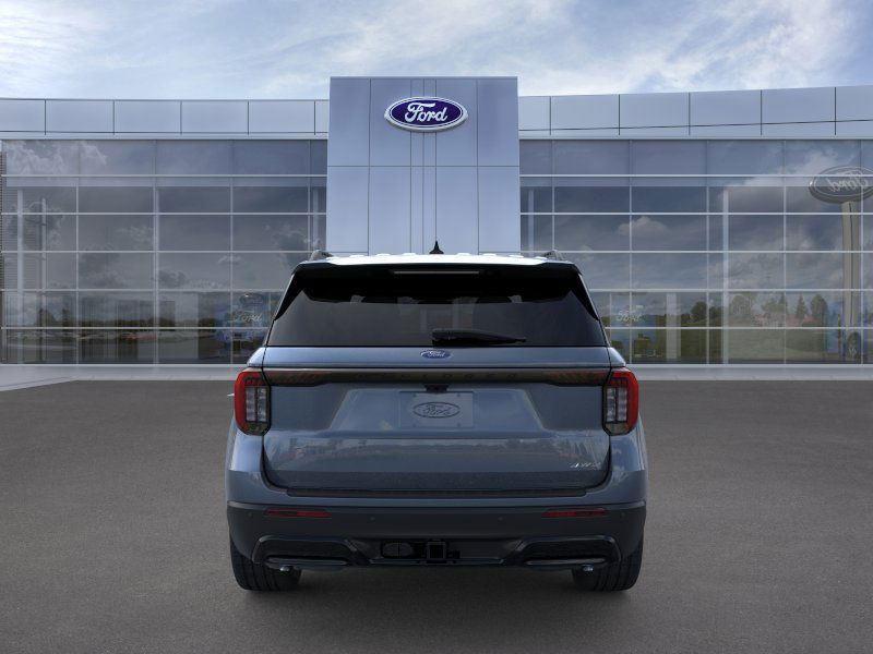 2025 Ford Explorer ST-Line photo 3