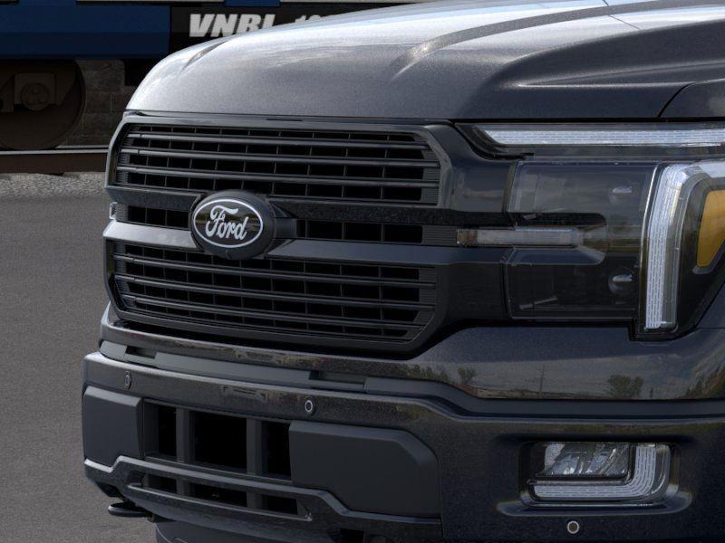 2025 Ford F-150 Platinum photo 12