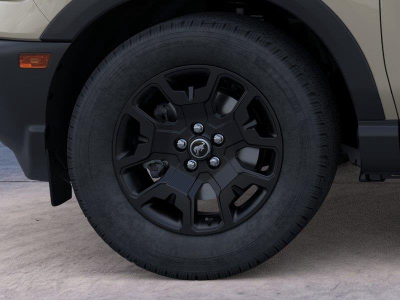 Vehicle photo 19
