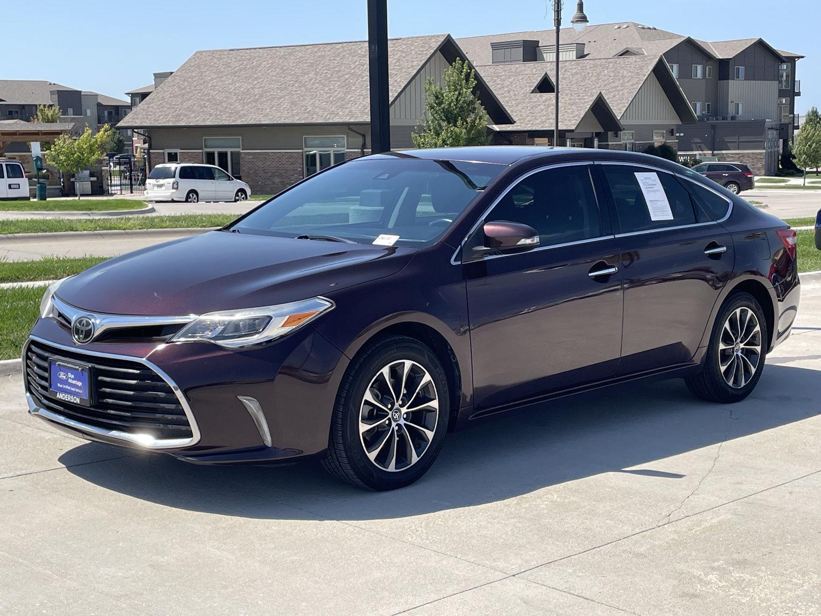Used 2018 Toyota Avalon for sale in St. Joseph MO