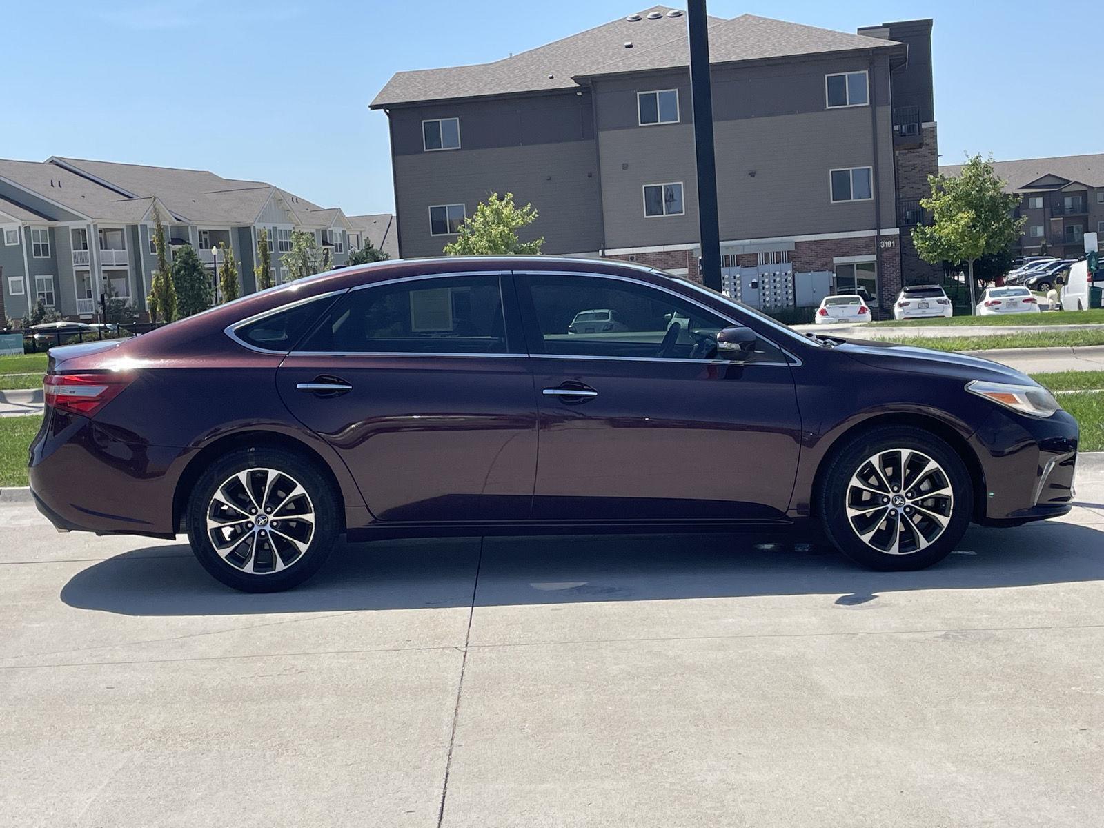 Used 2018 Toyota Avalon for sale in St. Joseph MO