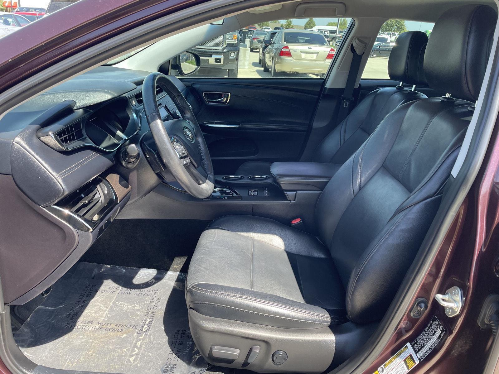 Used 2018 Toyota Avalon for sale in St. Joseph MO