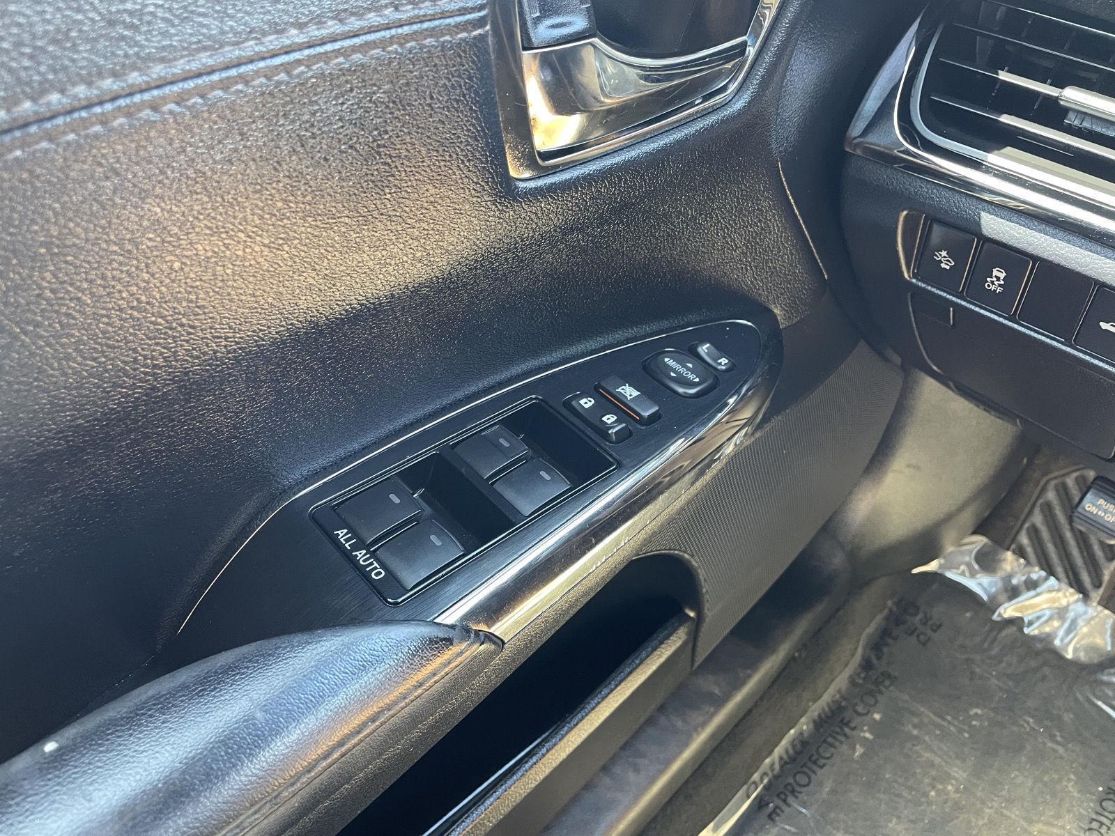 Used 2018 Toyota Avalon for sale in St. Joseph MO