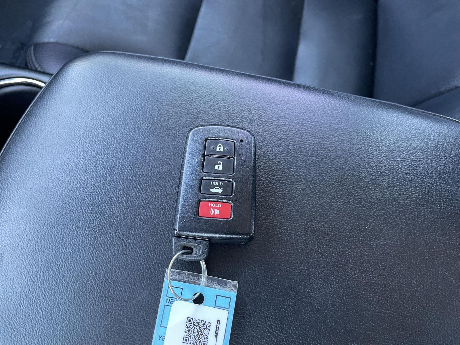 Used 2018 Toyota Avalon for sale in St. Joseph MO