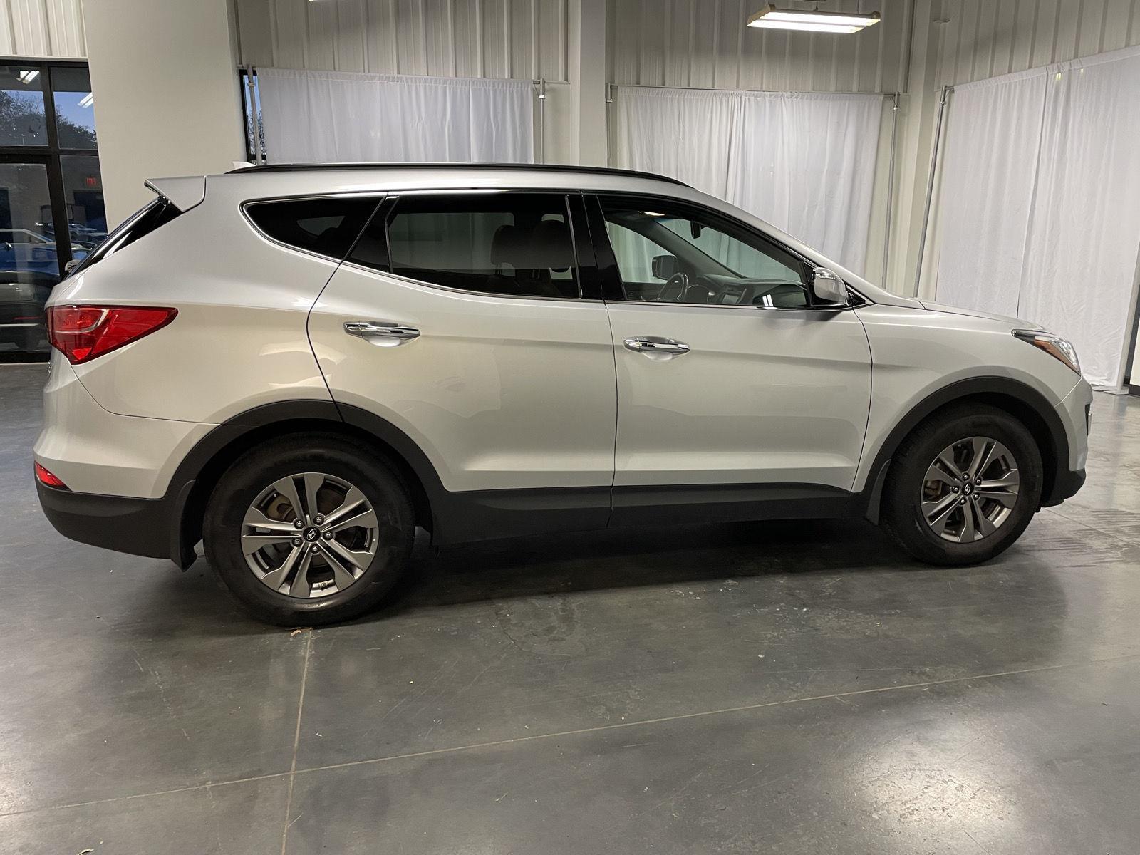 Used 2015 Hyundai Santa Fe Sport AWD 4dr 2.4 SUV/Crossover for sale in St. Joseph MO