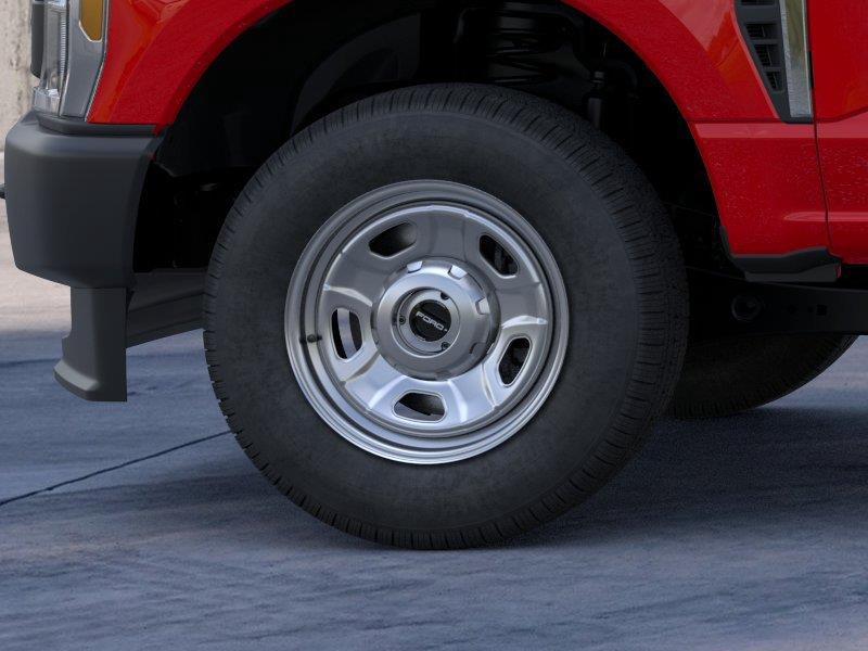 Vehicle photo 19