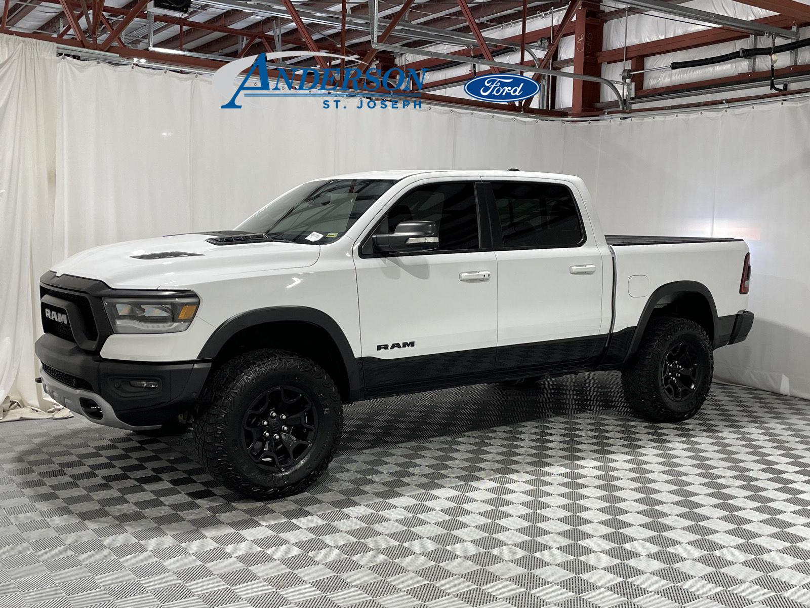 2019 RAM 1500 Rebel Crew Cab 4WD
