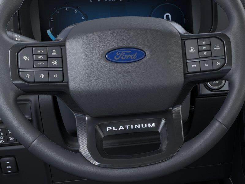 Vehicle photo 12