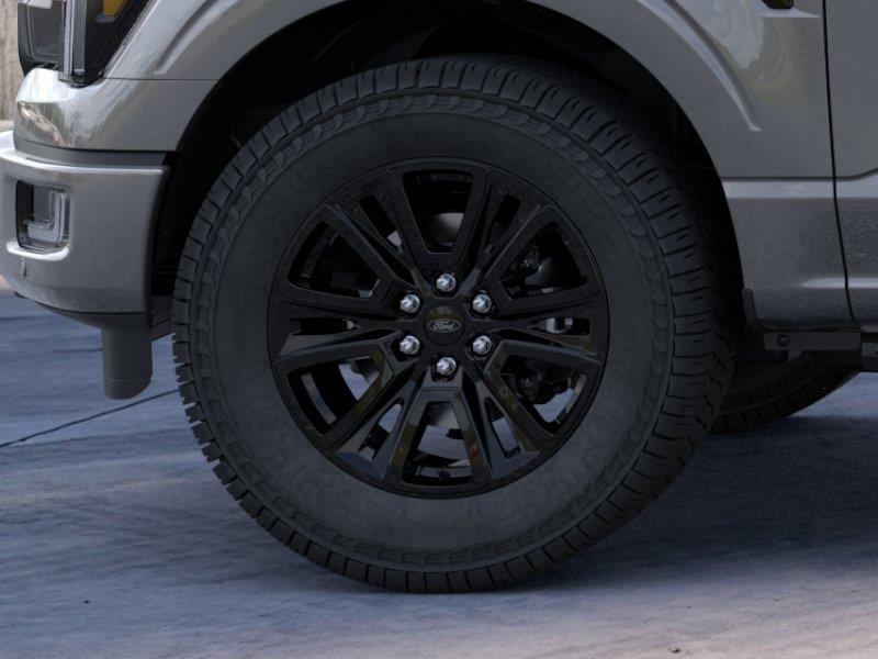 Vehicle photo 19