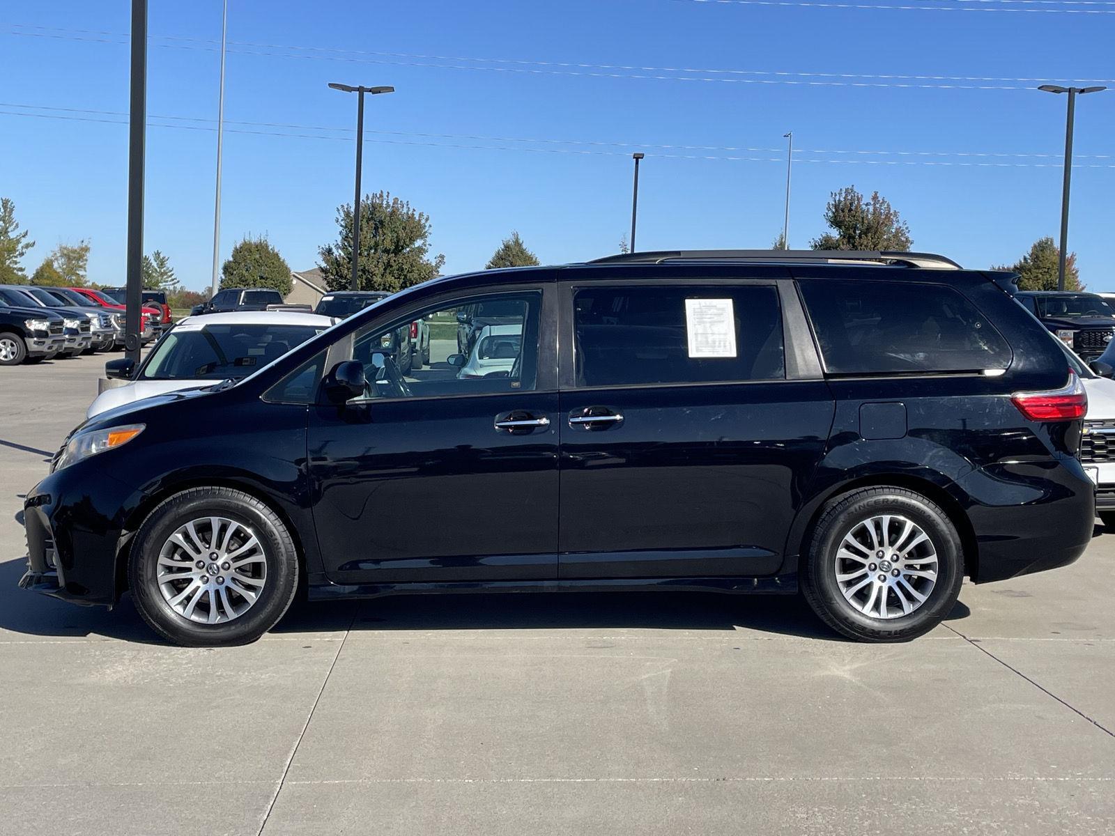 Used 2020 Toyota Sienna for sale in St. Joseph MO