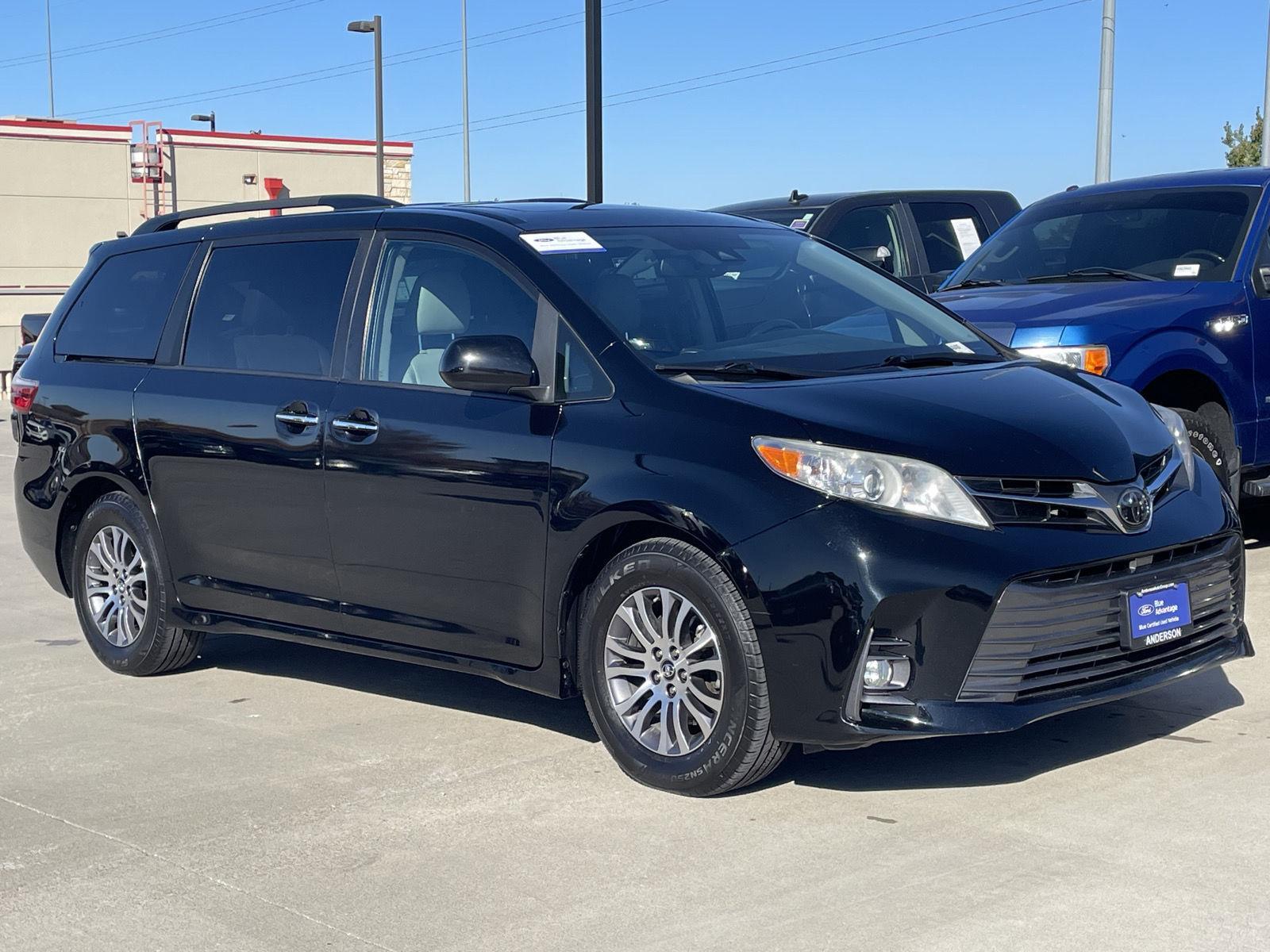 Used 2020 Toyota Sienna for sale in St. Joseph MO