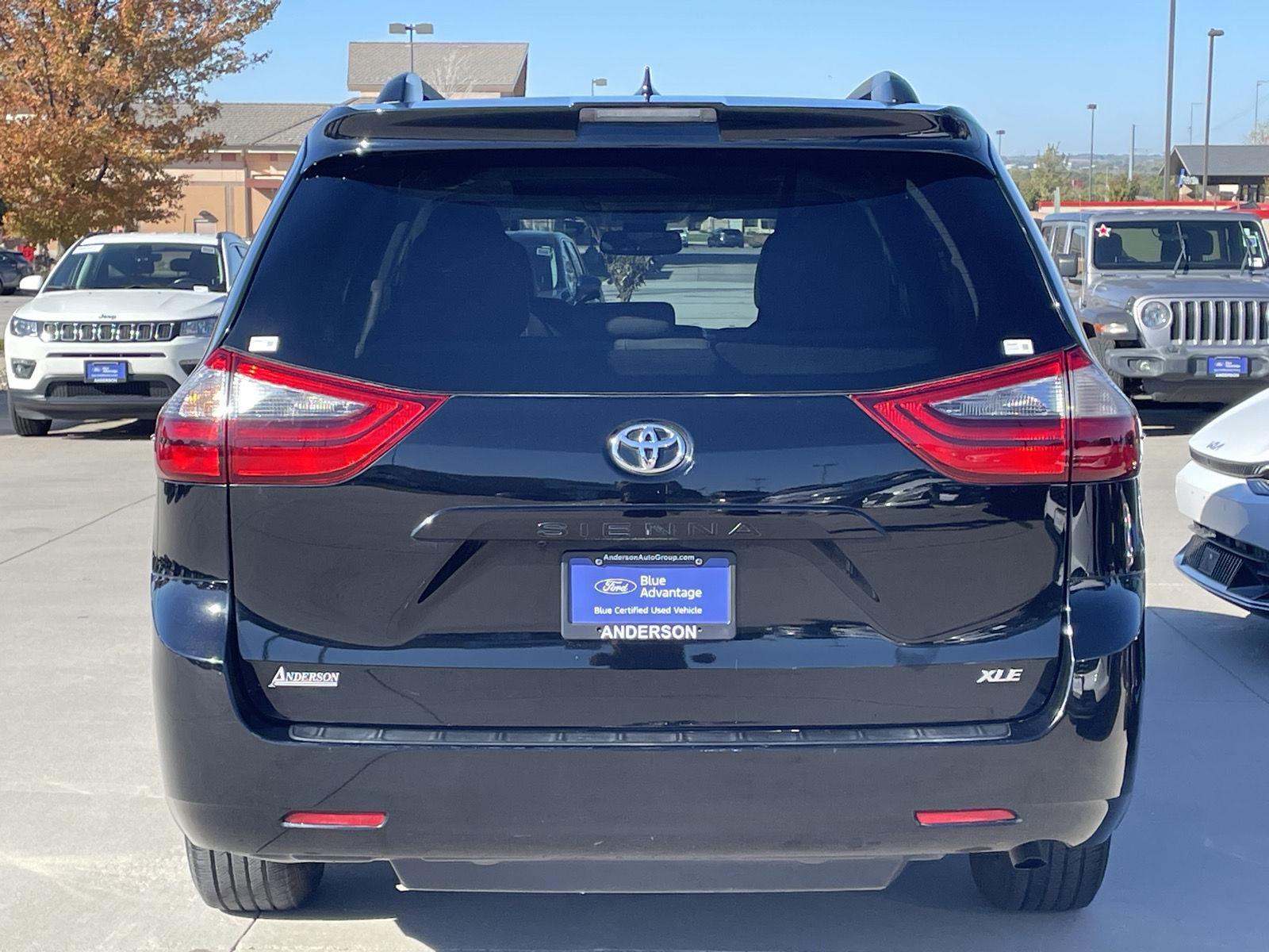 Used 2020 Toyota Sienna for sale in St. Joseph MO