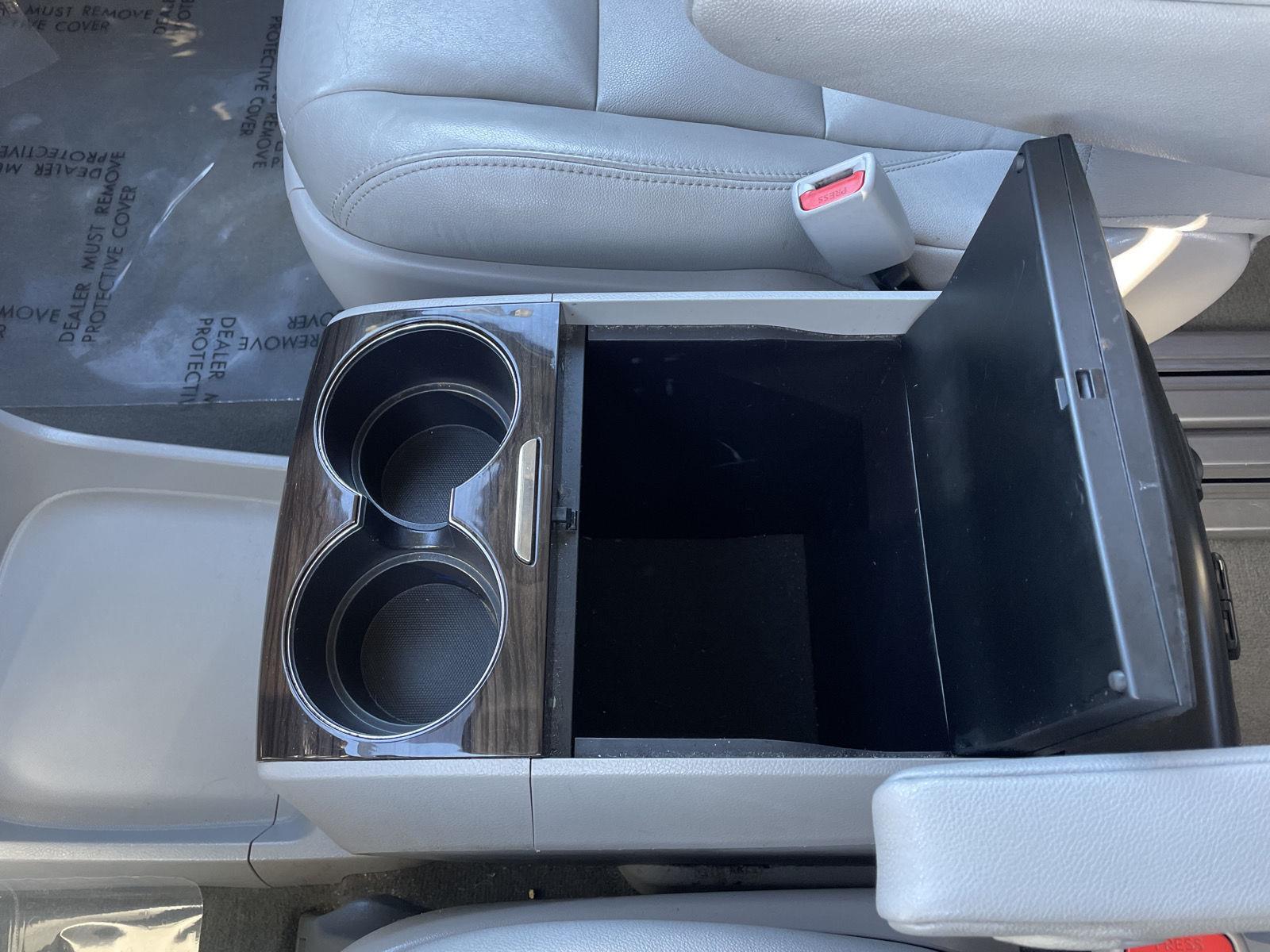 Used 2020 Toyota Sienna for sale in St. Joseph MO