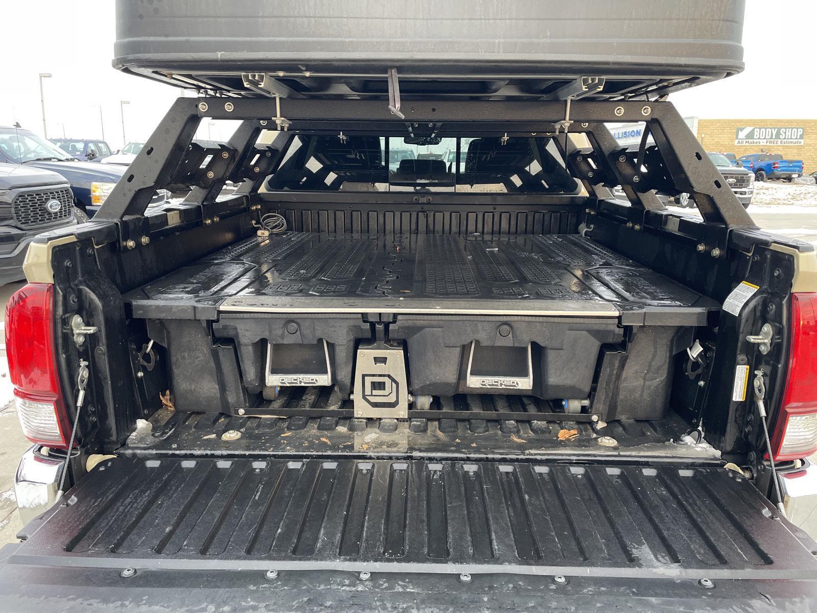 Used 2018 Toyota Tacoma for sale in St. Joseph MO