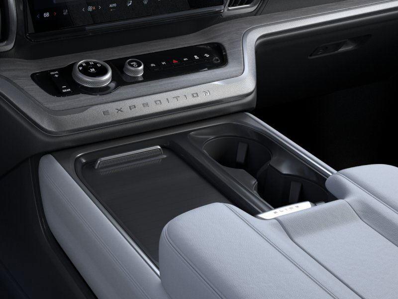 New 2026 Ford Expedition for sale in St. Joseph MO