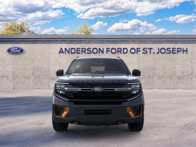 Vehicle photo 6