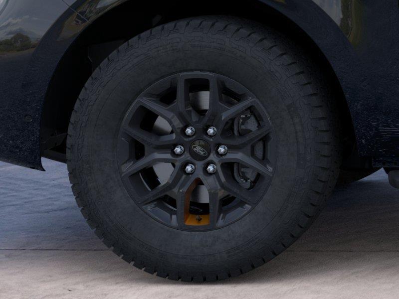 Vehicle photo 19